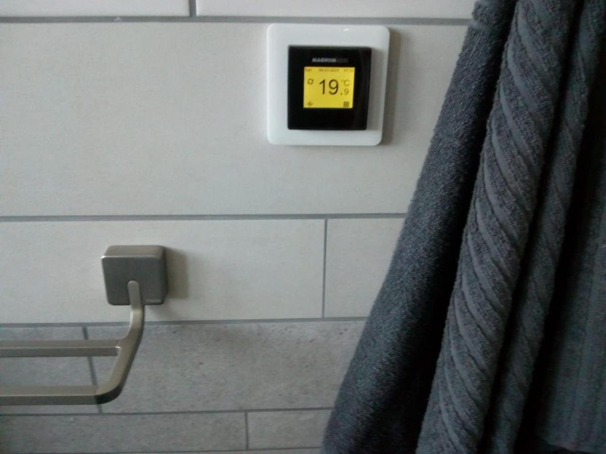 Aldo, Not For Parties, Not A Hotel, Room With Shared Bathroom, No Kitchen Amsterdam Bagian luar foto